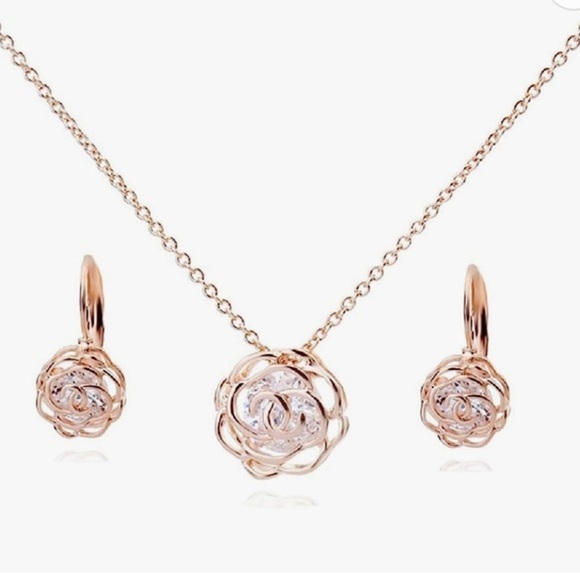 Crystalline Azuria Necklace and Earring Set - Picture 1 of 8